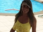 Nicole Bahls curte férias em Fortaleza e se exibe de biquíni em post