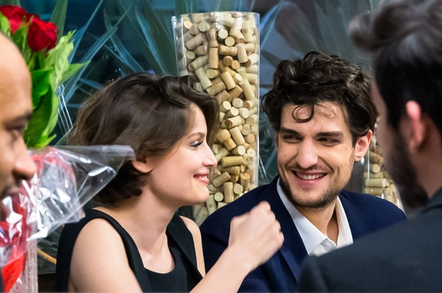 Louis Garrel com a namorada Laetitia Casta (Foto: Manuela Scarpa / Brazil News)