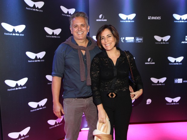 Orlando Moraes e Glória Pires em pré-estreia de filme na Zona Sul do Rio (Foto: Felipe Assumpção/ Ag. News)