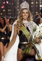 Marthina Brandt, do Rio Grande do Sul, vence o Miss Brasil 2015