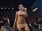 Show do Harmonia do Samba tem Anitta descalça e muito mais