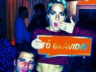 Giovanna Ewbank faz brincadeira em festa: 'Tô grávida'