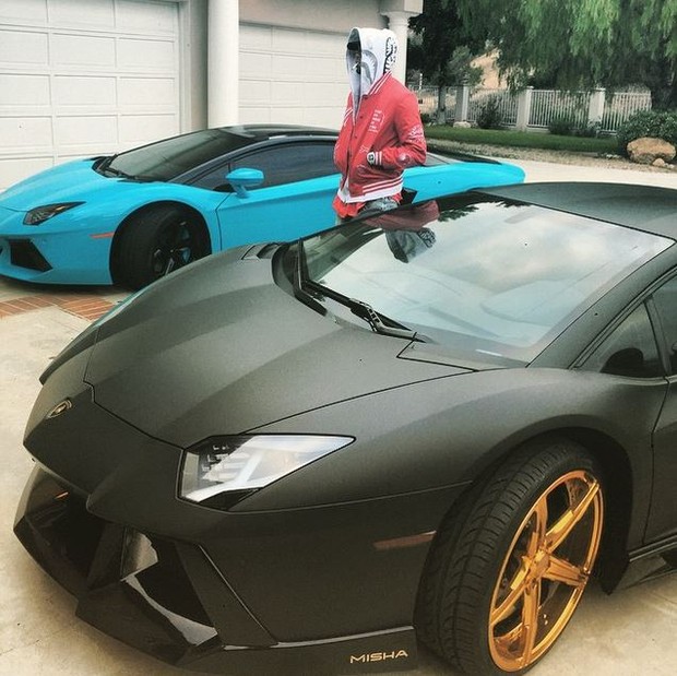 Carros de Chris Brown (Foto: Instagram / Reprodução)