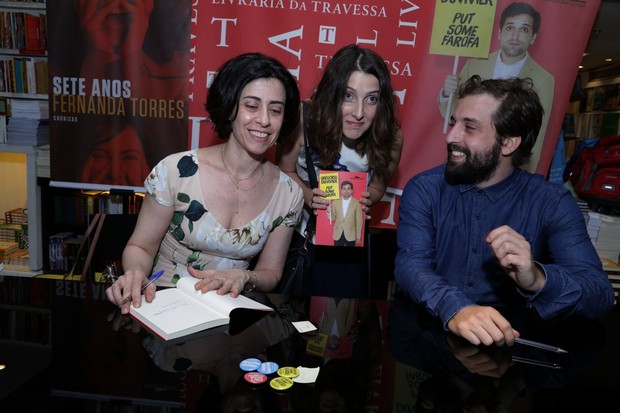 Fernanda Torres, Clarice Falcão e Gregório Duvivier (Foto: Marcello Sá Barreto/ Ag. News)
