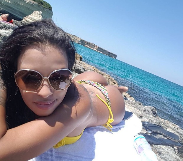 Ex-BBB Ariadna curtindo o verão europeu (Foto: Reprodução/Instagram)