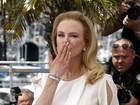 Nicole Kidman manda beijo em lançamento de filme em Cannes