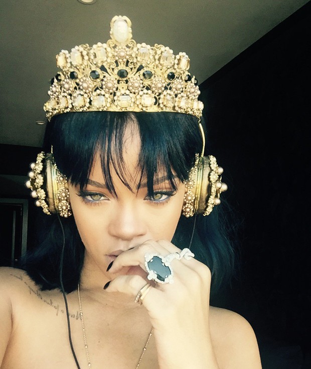 Rihanna (Foto: Reprodução/Twitter)