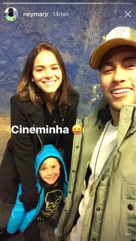 Neymar, Bruna Marquezine e o filho dele, David (Foto: reprodução/Instagram)