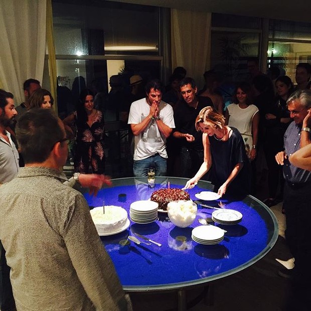 Paula Burlamaqui comemora aniversário com amigos famosos (Foto: Instagram/ Reprodução)