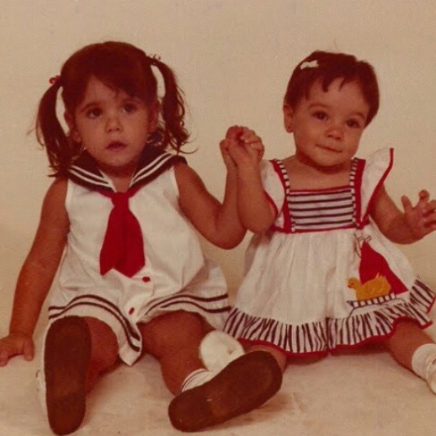 Deborah Secco e a irmã (Foto: Instagram/Reprodução)