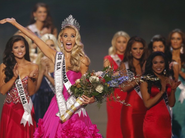 Olivia Jordan, representante de Oklahoma, é eleita Miss Estados Unidos 2015 em Baton Rouge, na Louisiana (Foto: Adrees Latif/ Reuters)
