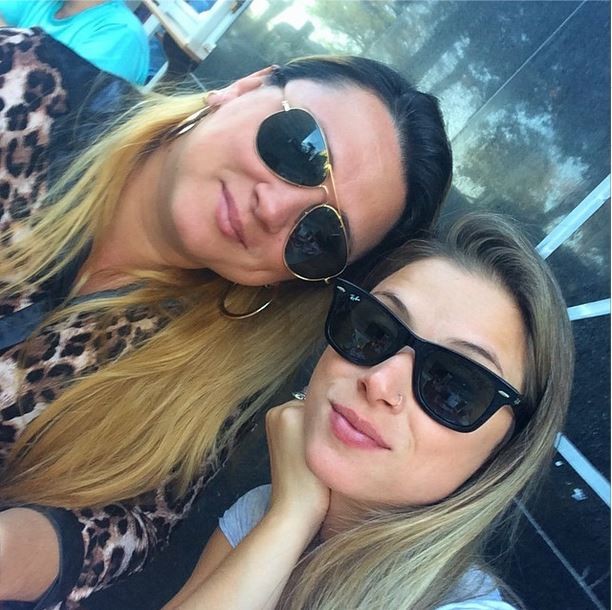 Angela Sousa e a irmã, Bia Sousa (Foto: Instagram)