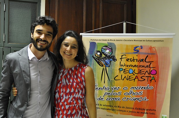 Daniela Gracindo com Caio Blat, mestre de cerimônias do festival em 2015 (Foto: Divulgação)