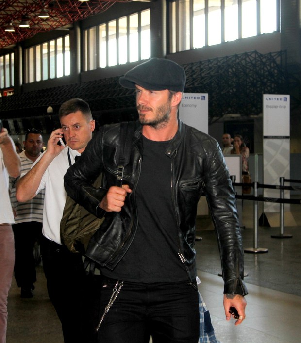 David Beckham embarca de volta para Londres (Foto: Thiago Duran / AgNews)
