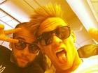 Neymar posa com cabelo arrepiado no avião: 'Partindo para Miami'