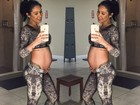 Bella Falconi exibe barriga de 23 semanas de gravidez em selfie