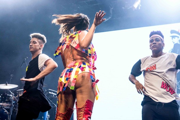 Anitta faz o Show das Poderosinhas em São Paulo, no Dia das Crianças 2015 (Foto: Leo Franco / AgNews)