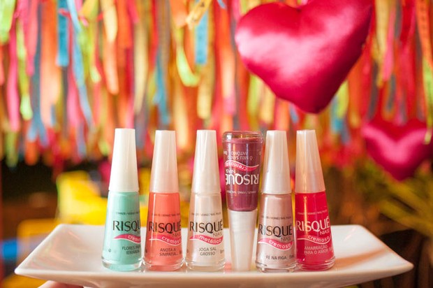 Esmalte: Joga Sal Grosso – Risqué