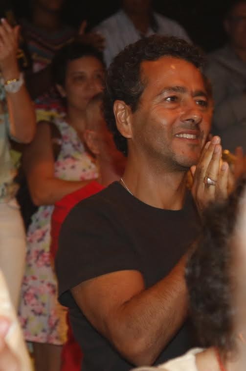 Marcos Palmeira aplaude peça de Domingos Montagner (Foto: Felipe Assumpção/Agnews)