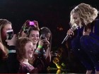 Beyoncé canta com fã deficiente visual durante show