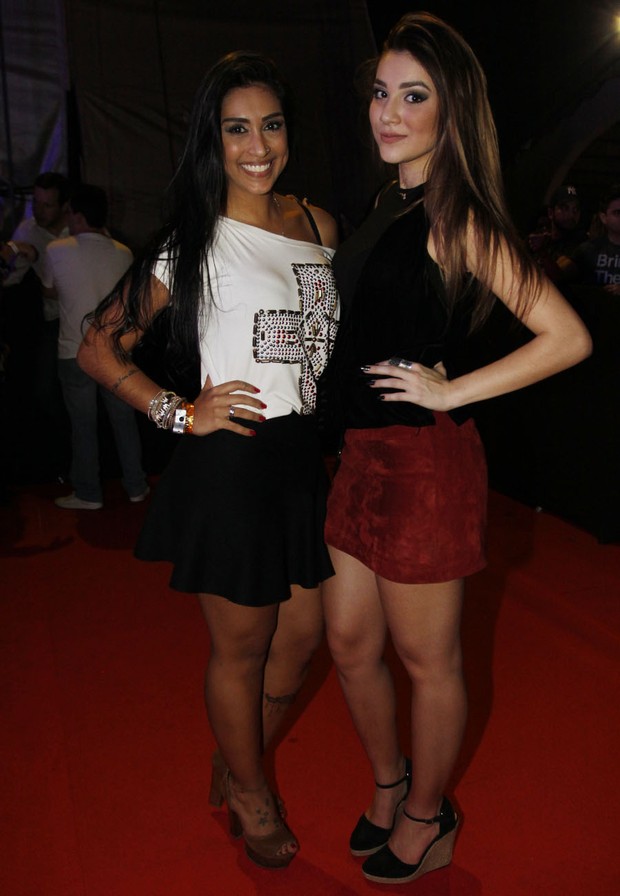 Amanda Djehdian e Bruna Santana (Foto: Celso Tavares/ EGO)