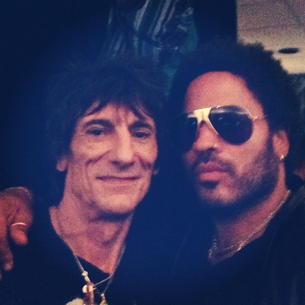 Ronnie Wood, do grupo Rolling Stones, com Lenny Kravitz (Foto: Instagram/ Reprodução)