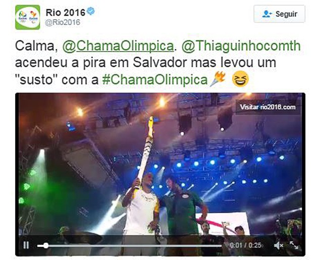Famosos que já carregaram a tocha olímpica (Foto: Reprodução / Twitter)