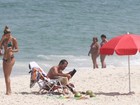 Sophie Charlotte e Malvino Salvador aproveitam terça-feira, 18, ensolarada em praia do Rio 