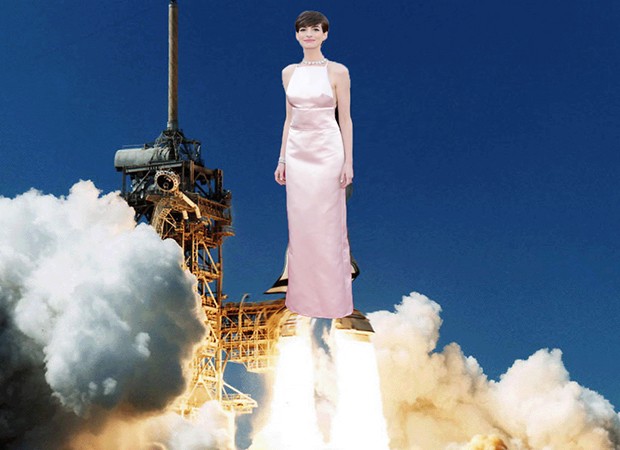 Vestido de Anne Hathaway vira piada na internet (Foto: Reprodução)