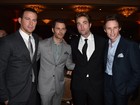 Channing Tatum e Robert Pattinson vão a jantar beneficente nos EUA