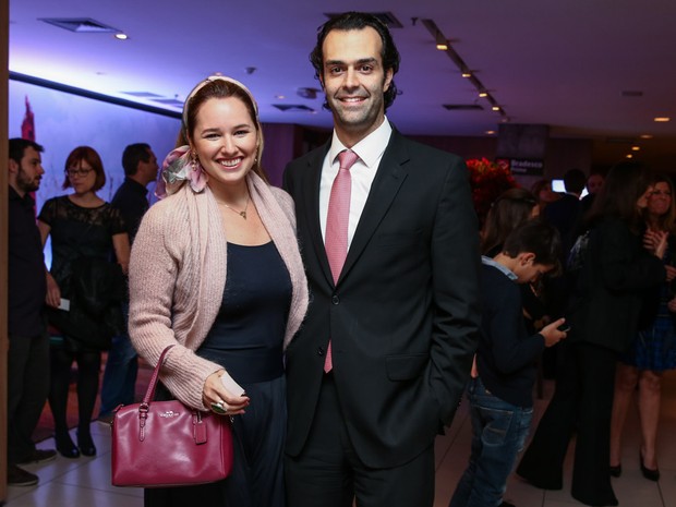 Mariana Belém e o marido, Cristiano Saab, em pré-estreia de filme em São Paulo (Foto: Manuela Scarpa/ Foto Rio News)