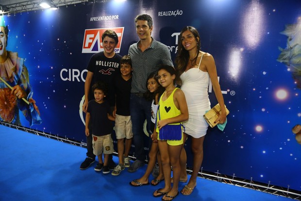 Marcos Garcia e família (Foto: Marcello Sá Barreto / AgNews)