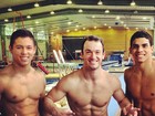 Diego Hypolito mostra tanquinho ao lado de outros ginastas na Alemanha