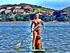 Fiorella Mattheis faz stand up paddle com sua cachorra