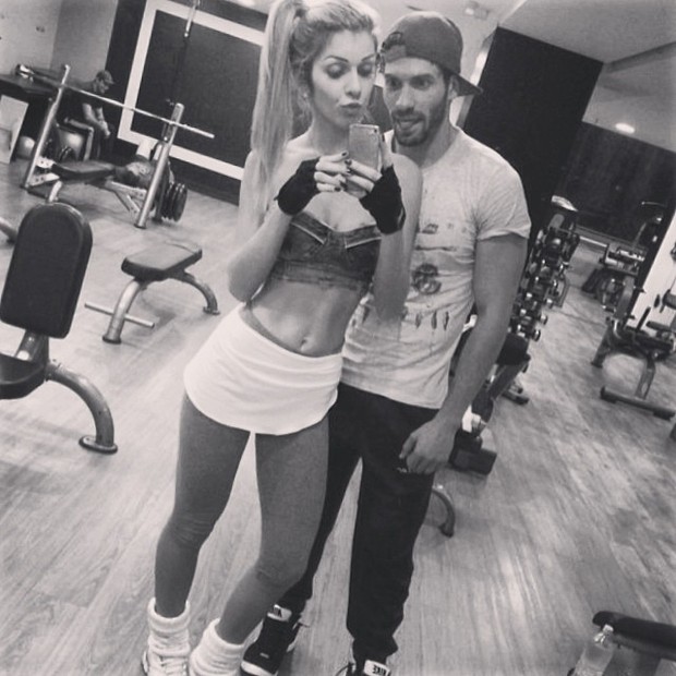 Roni posa com Tatiele e se declara (Foto: Reprodução/Instagram)