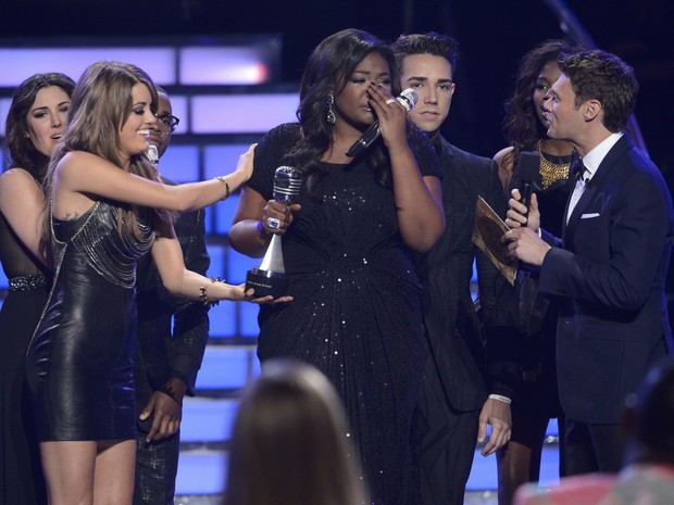 Candice Glover, vencedora da 12ª temporada do ‘American Idol’ em Los Angeles, nos Estados Unidos (Foto: Phil McCarten/ Reuters)