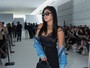 Mileide Mihaile, ex de Safadão, usa bolsa de R$ 20 mil em desfile de moda