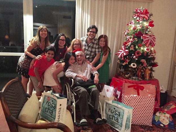 Lúcio Mauro reunido com a família no Natal (Foto: Arquivo pessoal)