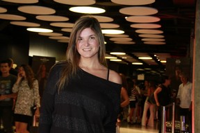 Cristiana Oliveira na estreia de "Faroeste Caboclo" (Foto: Isac Luz / EGO)