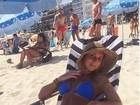 Carol Portaluppi curte início do verão em praia do Rio: 'Só começando'