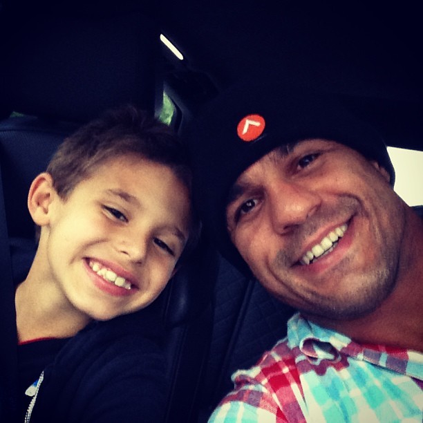 Vitor Belfort e o filho (Foto: Instagram / Reprodução)