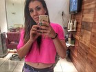 Simony publica selfie após treino na academia: 'Hoje não foi fácil'