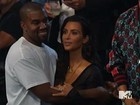 Kim Kardashian dá 'chega pra lá' em Kanye West durante o VMA