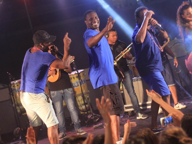 Jacaré se apresenta com o grupo É o Tchan em Salvador, na Bahia (Foto: Sércio Freitas/ Ag. Sércio Freitas/ Divulgação)