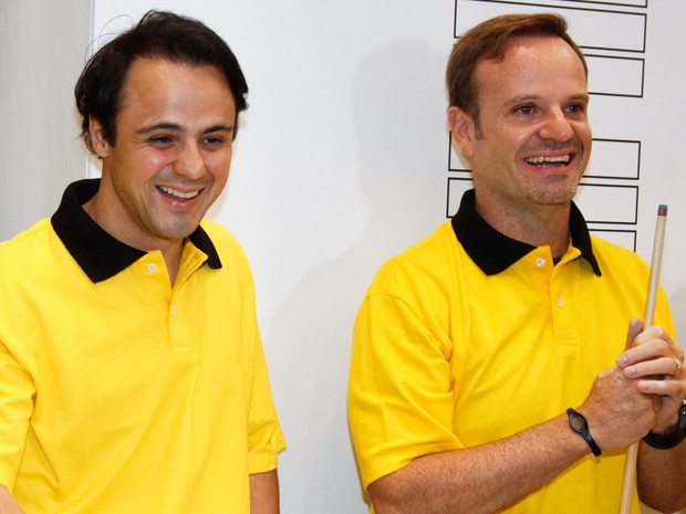 Felipe Massa e Rubens Barrichello em evento em São Paulo (Foto: Marcos Ribas/ Foto Rio News)