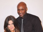 Khloe Kardashian está pedindo divórcio de Lamar Odom, diz site