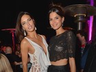 Adriana Lima e Raica Oliveira ousam com modelitos com transparência
