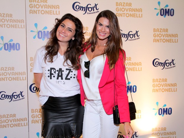Giovanna Antonelli e Renata Molinaro (Foto: Alex Palarea / AgNews)