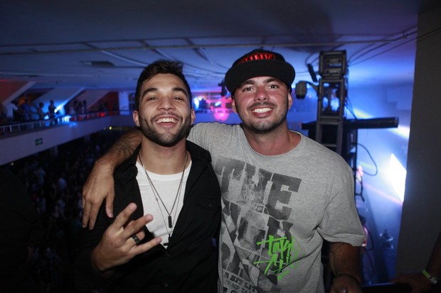 Jonathan Costa e Gustavo Galindo, os idealizadores da festa Funk à vontade (Foto: Isac Luz/EGO)
