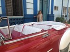 Ju Isen para as ruas de Havana ao posar nua para ensaio